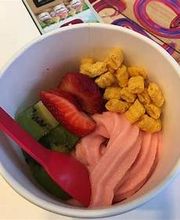 Yogurtland Hesperia image 5