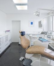 Zahnarzt Bonn-Poppelsdorf - BonnSmile - Johannes Göbel - Behandlungsraum