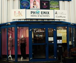 Le Salon Laurent image 6