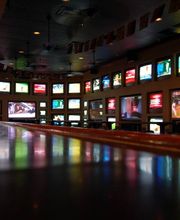 Santisi Brothers Pizzeria & Sports Grill image 14