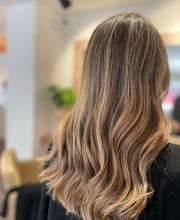 Bruna Alana Hair Salon imagen 14