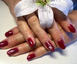 DK Nails Fußpflege & Nageldesign Bild 17