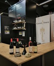 Messestand von HUNGAROVIN auf der Berner Weinmesse 2025