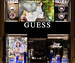 GUESS ACCESSORIES imagen 1