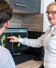 De therapeut neemt voldoende tijd om aan u uit te leggen wat er tijdens het onderzoek gezien is.