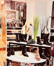 Trinity Schuhe & Accessoires Lübeck Bild 2