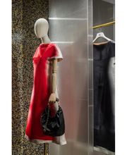 LOEWE Montenapoleone immagine 8