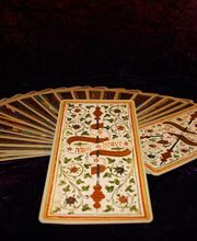 Lucinda Voyance image 8