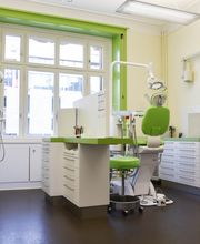 Dr. med. dent. Sigrist Mireille Bild 4