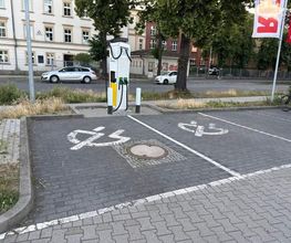 Shell Recharge Charging Station Bild 4