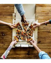 MILANOS PIZZA image 2