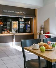 B&B HOTEL Marseille Euromed image 8