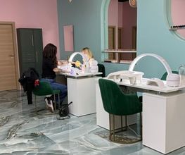 Her Him Institut de Beauté Bild 1
