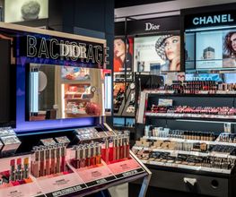Douglas Berlin Spandau Arcaden Bild 1