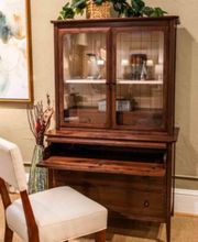 Reid's Fine Furnishings image 17