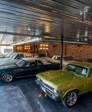 LaFontaine Classic Cars image 10