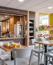 B&B HOTEL Yvetot image 8