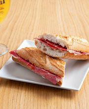 La Barra de Enrique Tomás imagen 5