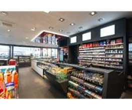 Q1 Tankstelle Bild 8