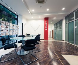 RE/MAX Maison immagine 18