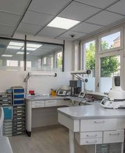 Dr. med. dent. Hofstetter Flavio Bild 9