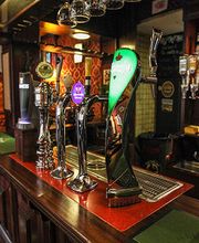 Oliver Twist Pub Zürich – Beer on tap