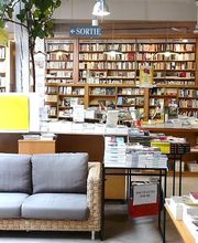 Ombres Blanches image 1