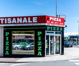 Royal Pizza image 10