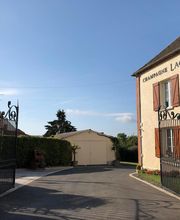 Champagne Lacroix image 6