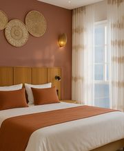 HOTEL DE L'HORLOGE image 1