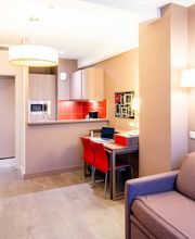 B&B HOME Caen Centre Gare image 12