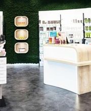 Flora Apotheke Bild 2
