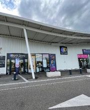 Opticien L'Isle-d'Abeau - Optic 2000 - Face au Mc Do image 2