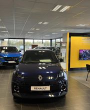 Garage De L'Usine image 2