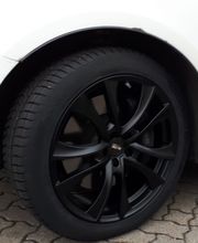 Premio Reifen + Autoservice F. + H. Dreikluft Reifenhandel GmbH Bild 8