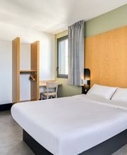 B&B HOTEL Montpellier Centre Le Millénaire image 1