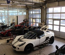 Auto-Zentrum West AG Bild 14