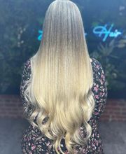 Hairlounge by Tuba & Cihan Bild 4