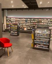 innenraum-amavita-apotheke-basel-st-jakob