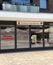 Aussenansicht der Eichen Apotheke