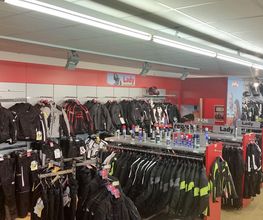 POLO Motorrad Store Dresden Gompitz Bild 3