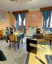 Hotel Du Cheval Blanc image 8