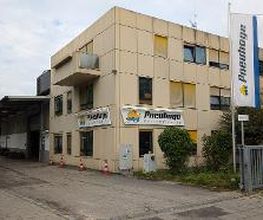 Pneuhage Reifen und Autoservice Bild 11
