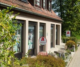 Aussenansicht der Franken-Apotheke