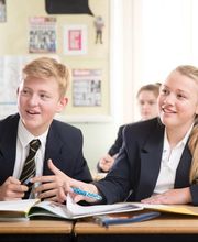 Stanford & Ackel - Internatsberatung, Summer School Beratung für Schulen in England und Schottland Bild 3