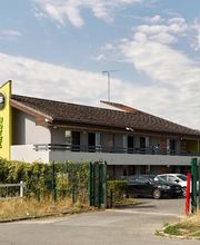 B&B HOTEL Corbeil-Essonnes image 3