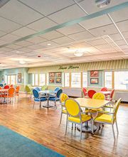 Renaissance Senior Living of Hilldale image 1