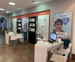Hallmann Optik und Akustik Bild 2