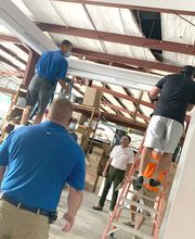 White Aluminum and Windows image 3