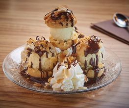 Profiteroles